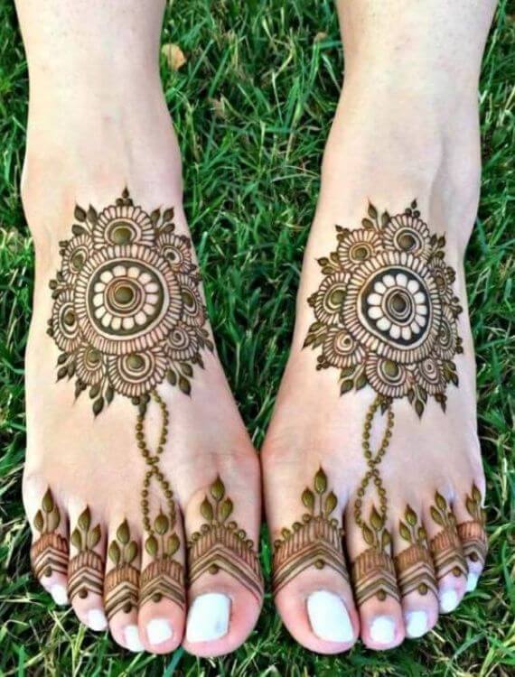 Henna mehndi designs on feet