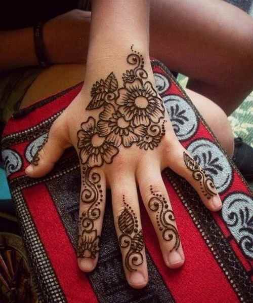 Haath Phool mehndi designs